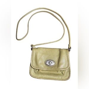 𝅺fossil Petite Green Leather Crossbody Wallet